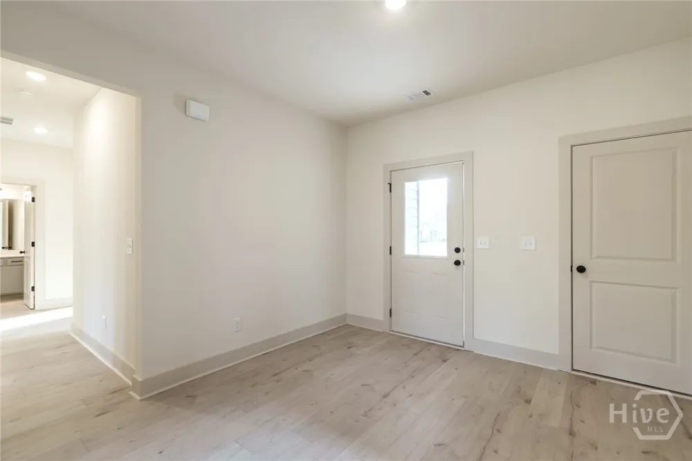 205 Squirrel Run Good Hope, GA 30641