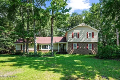 4606 Country Club Drive