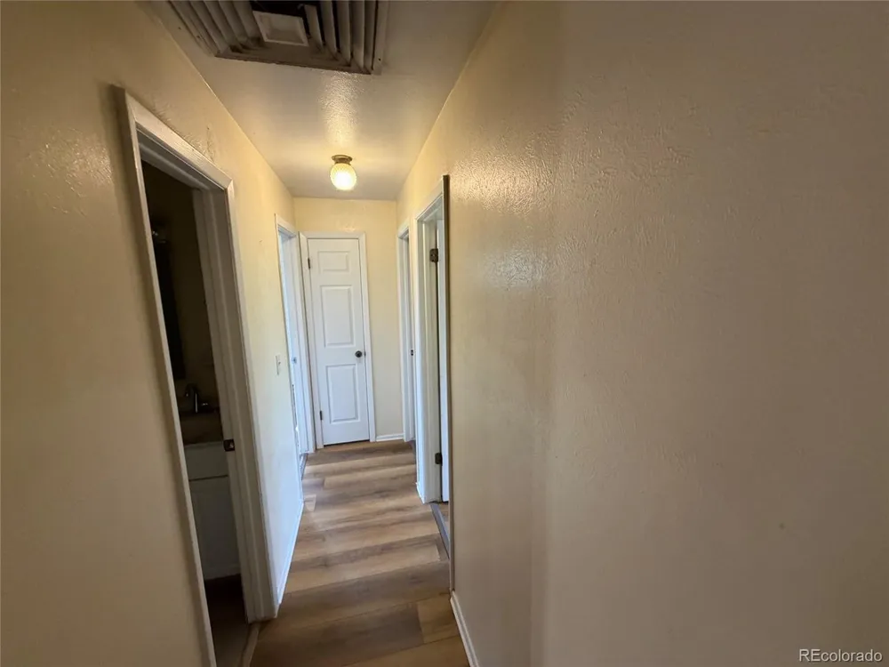 6218 S Cherry Circle Centennial, CO 80121