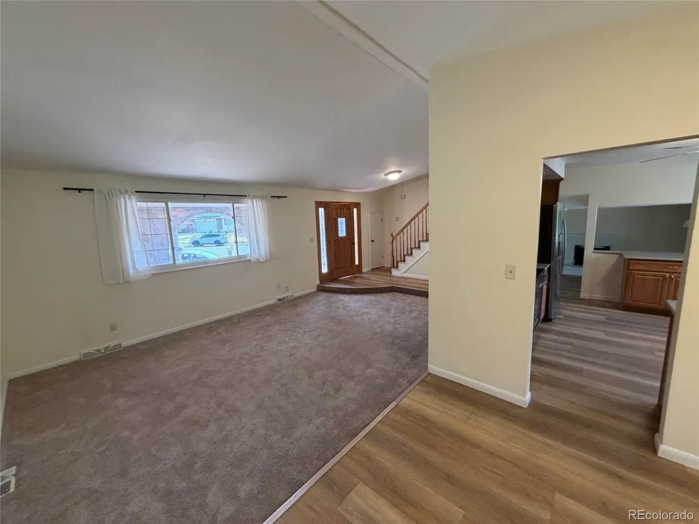 6218 S Cherry Circle Centennial, CO 80121