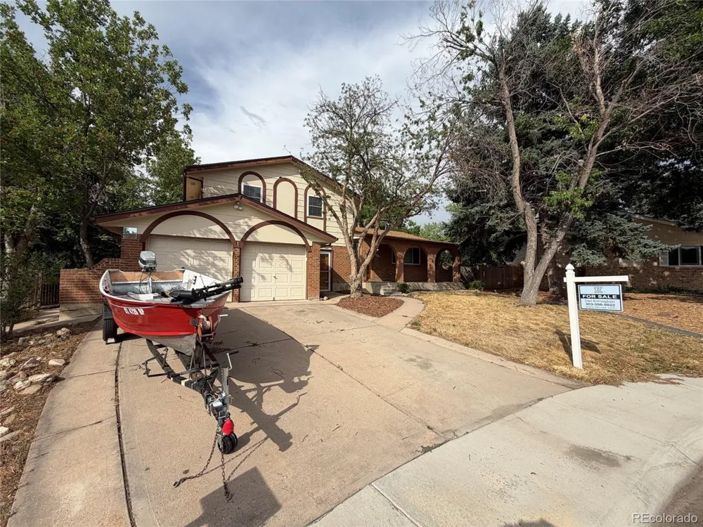 6218 S Cherry Circle Centennial, CO 80121