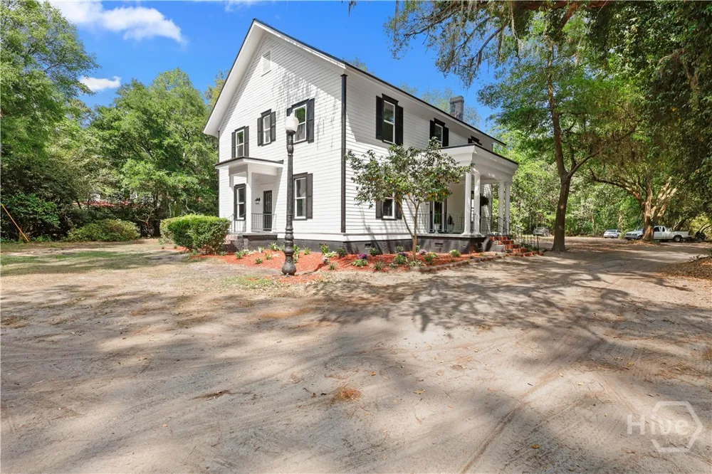 674 Dunlevie Road Allenhurst, GA 31301