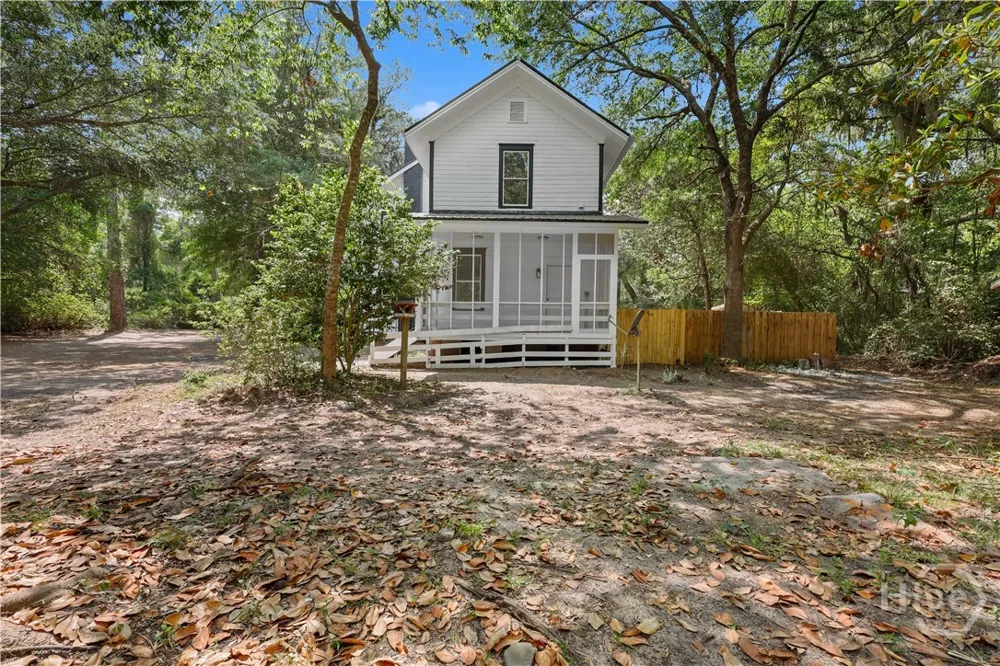 674 Dunlevie Road Allenhurst, GA 31301