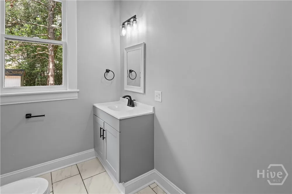 674 Dunlevie Road Allenhurst, GA 31301