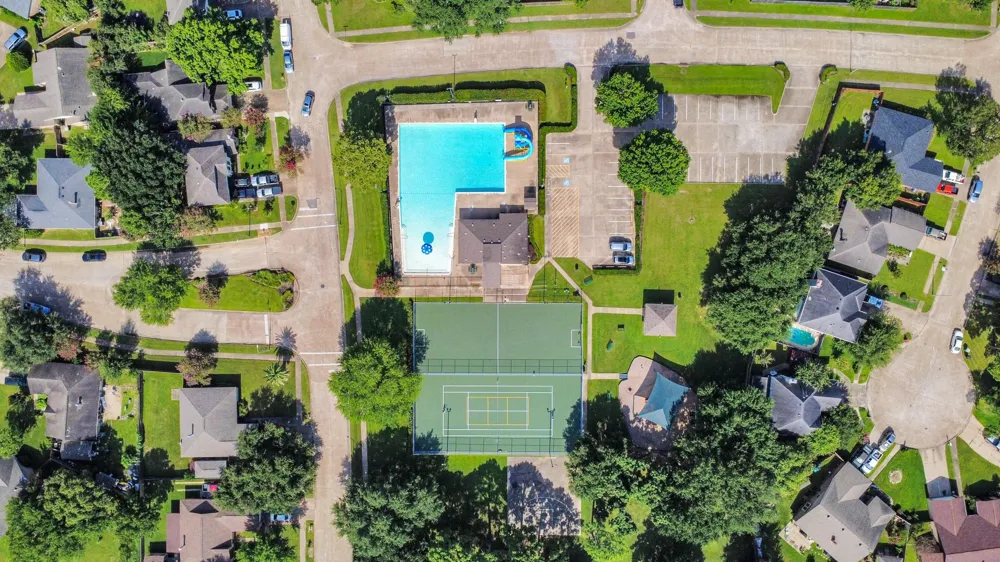 4818 Tenderwood Drive Houston, TX 77041