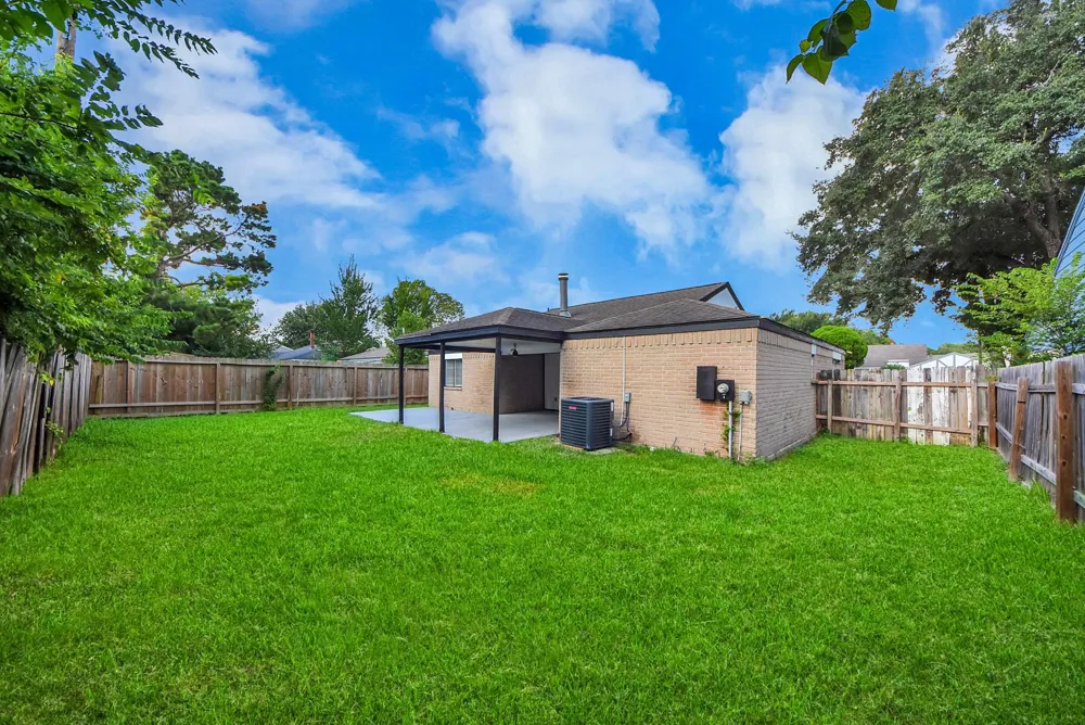 4818 Tenderwood Drive Houston, TX 77041