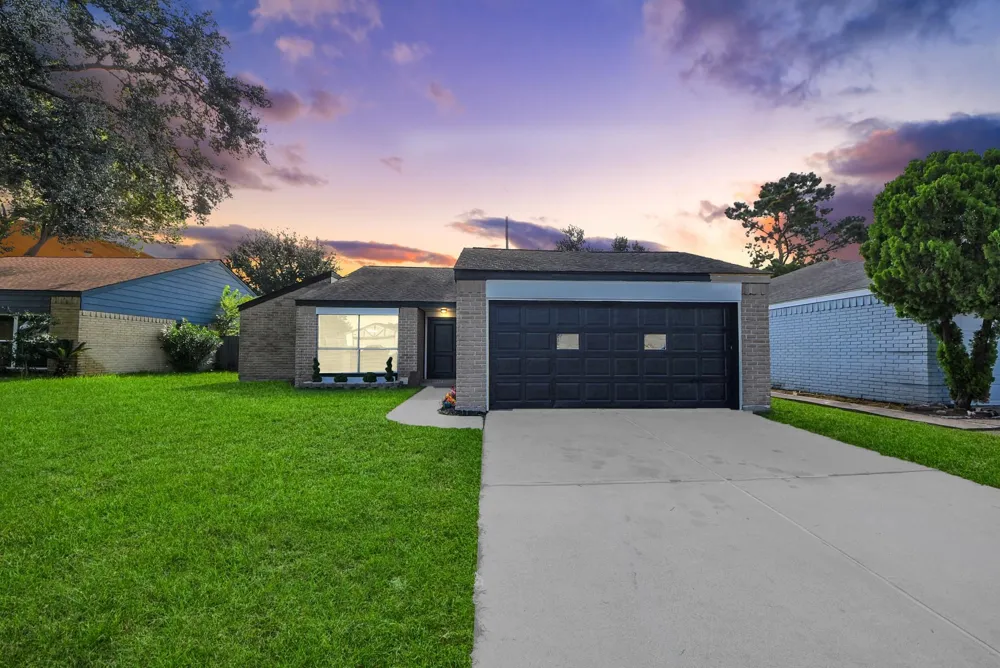 4818 Tenderwood Drive Houston, TX 77041