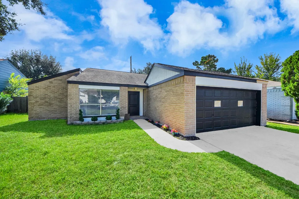 4818 Tenderwood Drive Houston, TX 77041