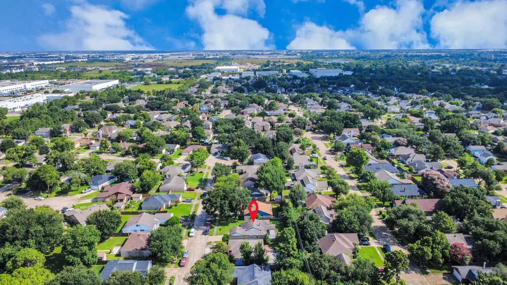 4818 Tenderwood Drive Houston, TX 77041
