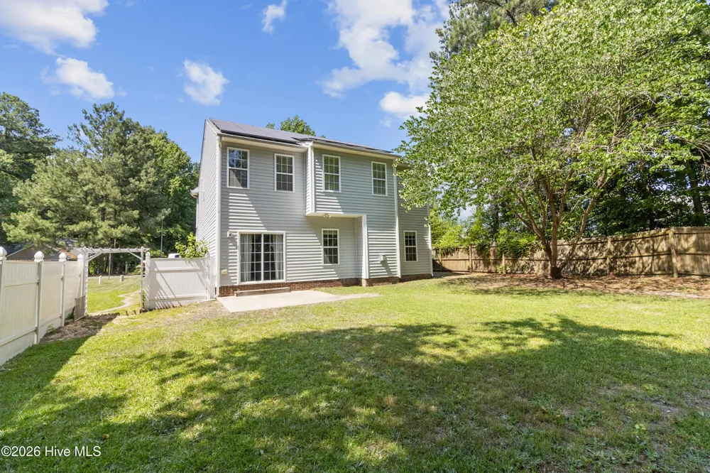 60 Hunters Way Angier, NC 27501