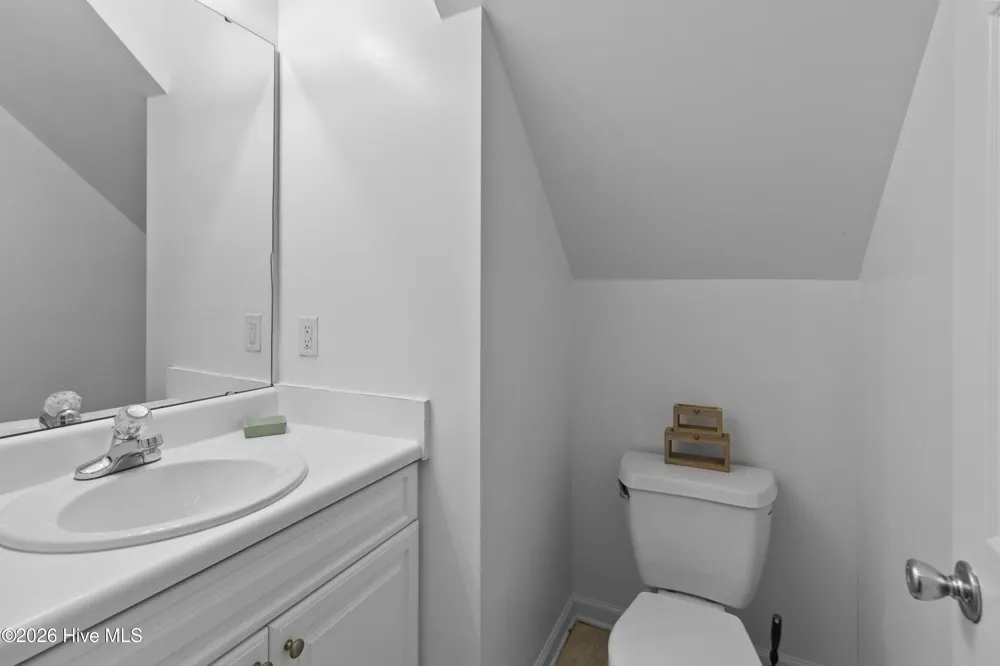 60 Hunters Way Angier, NC 27501