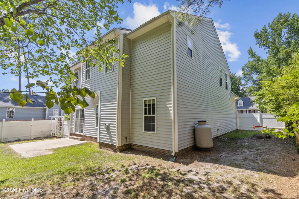 60 Hunters Way Angier, NC 27501