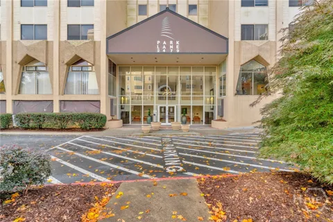 2479 Peachtree Road NE #506