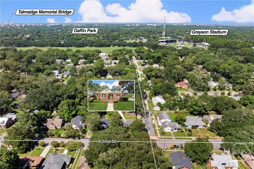 1318 E 51st Street Savannah, GA 31404