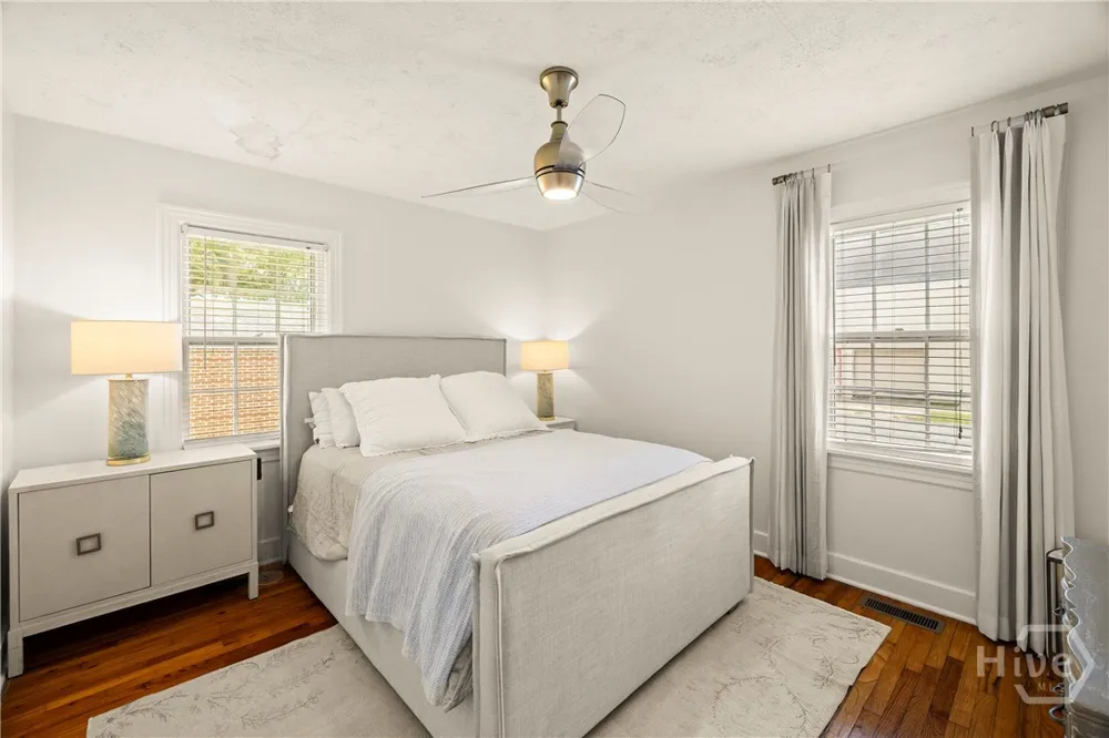 1318 E 51st Street Savannah, GA 31404