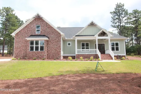 110 Lawrence Overlook