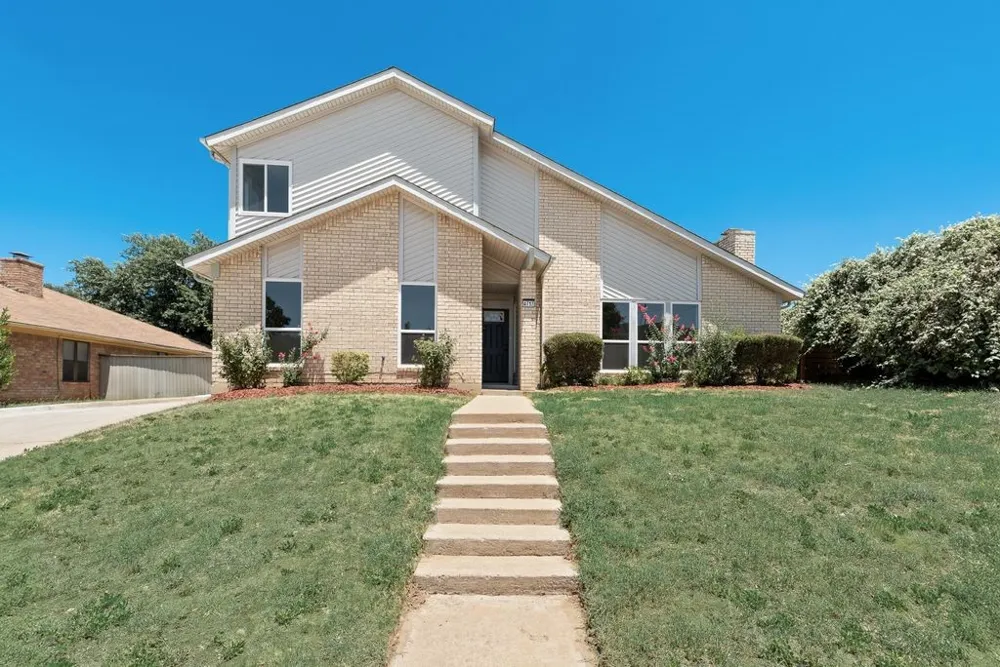 4717 Mandalay Drive Arlington, TX 76016