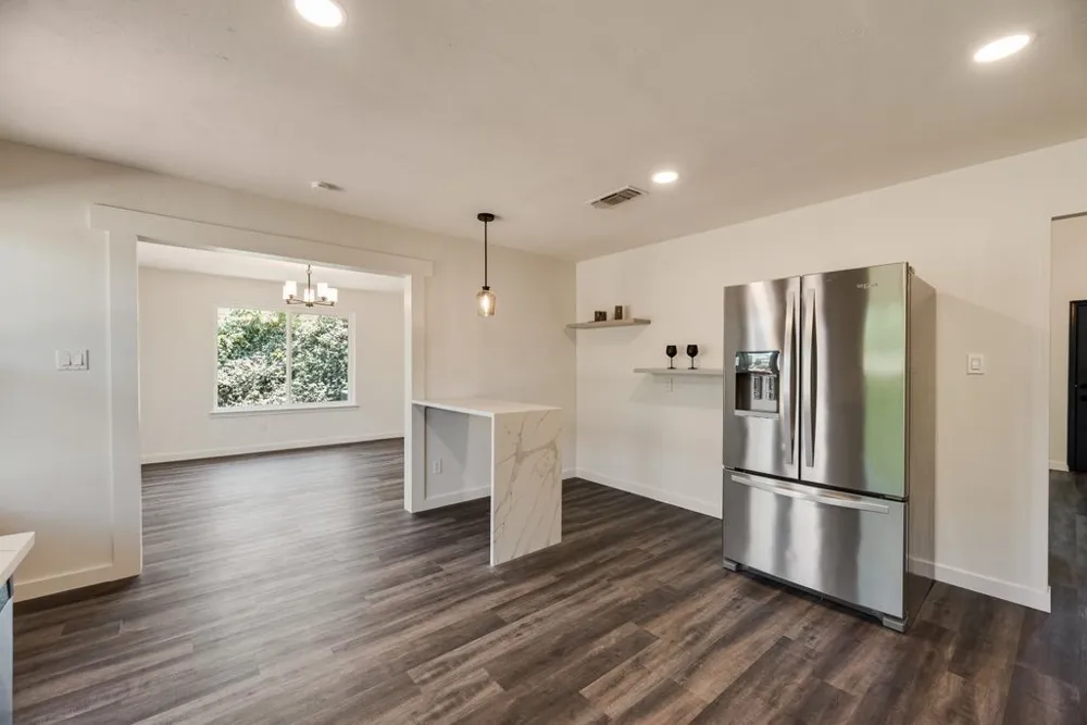 4717 Mandalay Drive Arlington, TX 76016