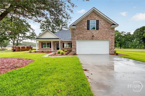 18 Lansing Drive