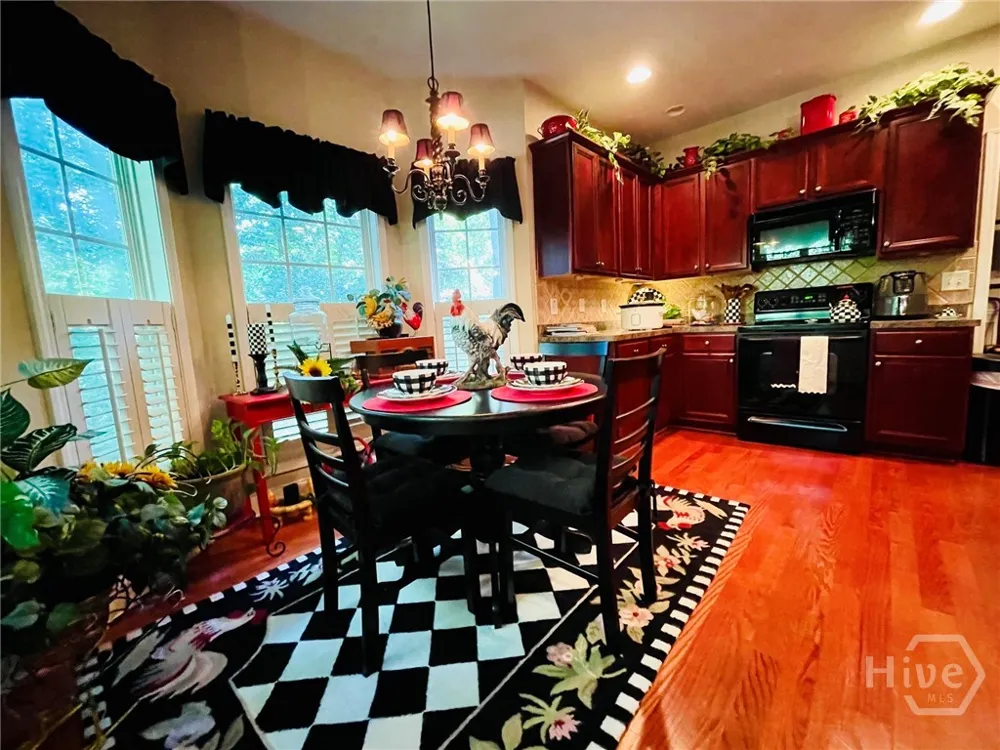 933 Vinings Drive Winder, GA 30680