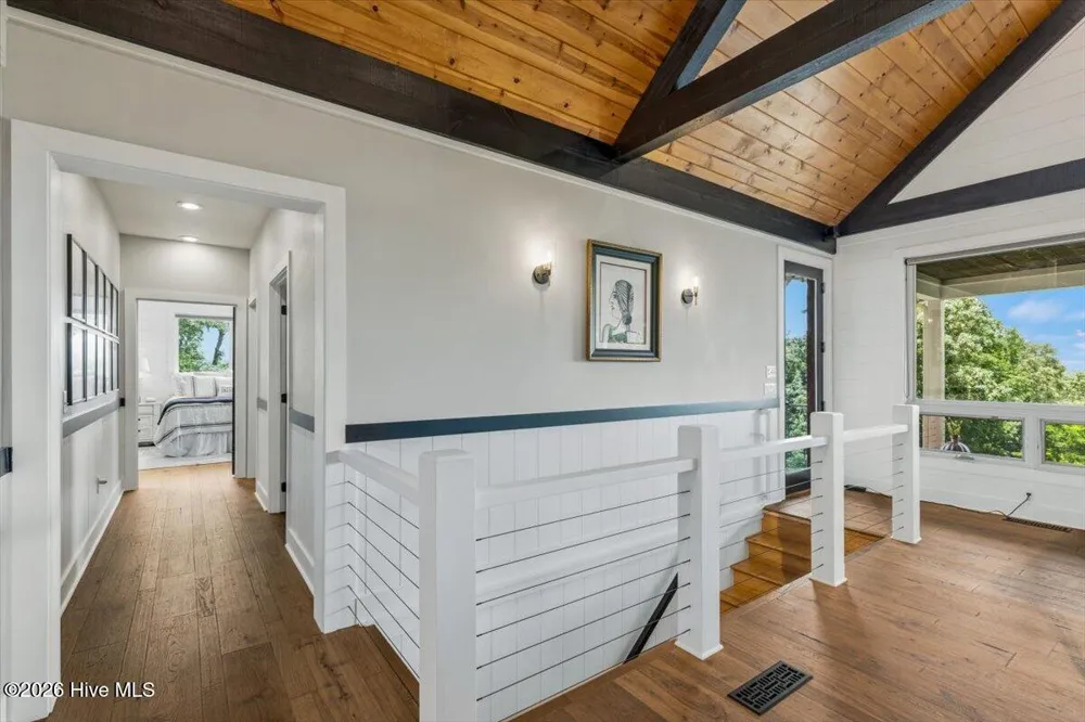 122 Oak Terrace Hayesville, NC 28904