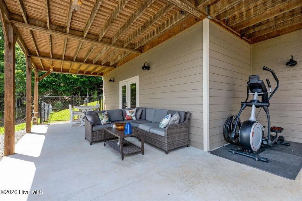 122 Oak Terrace Hayesville, NC 28904