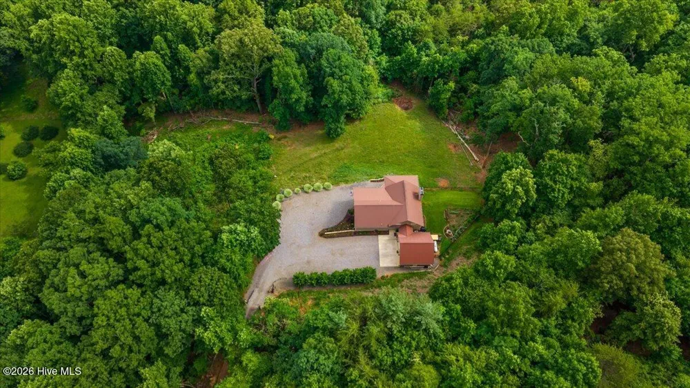 122 Oak Terrace Hayesville, NC 28904