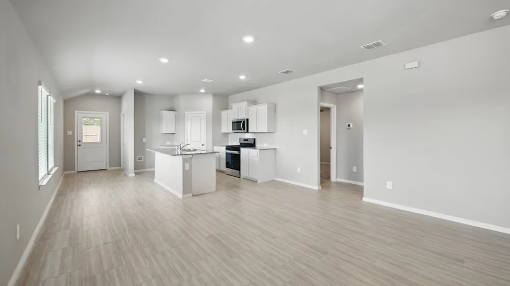 162 DAVIS LANE Newark, TX 76071