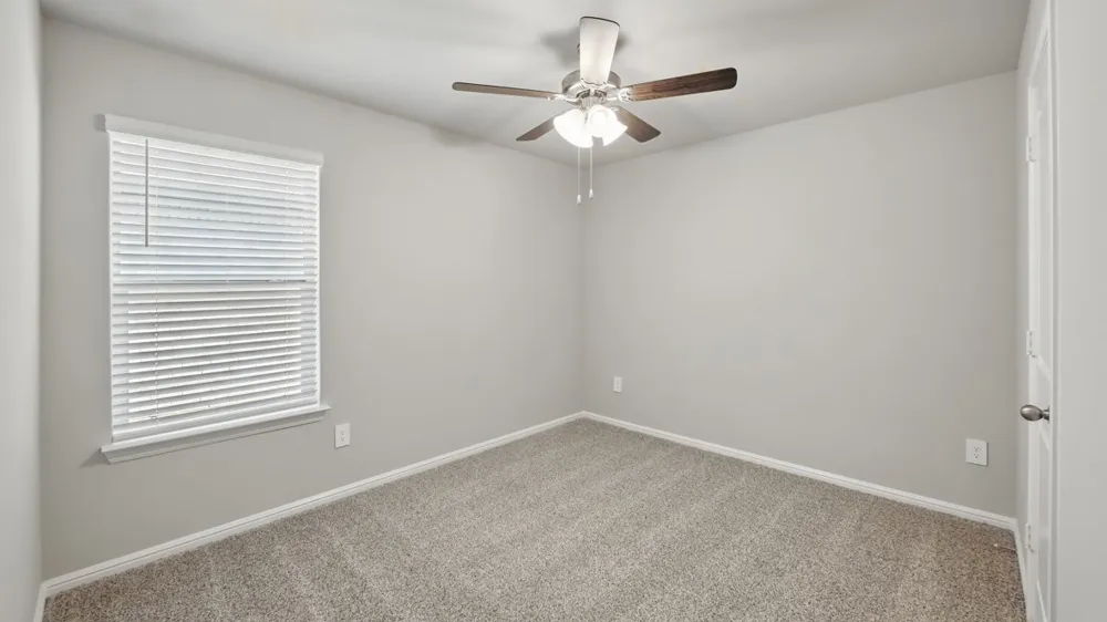 162 DAVIS LANE Newark, TX 76071