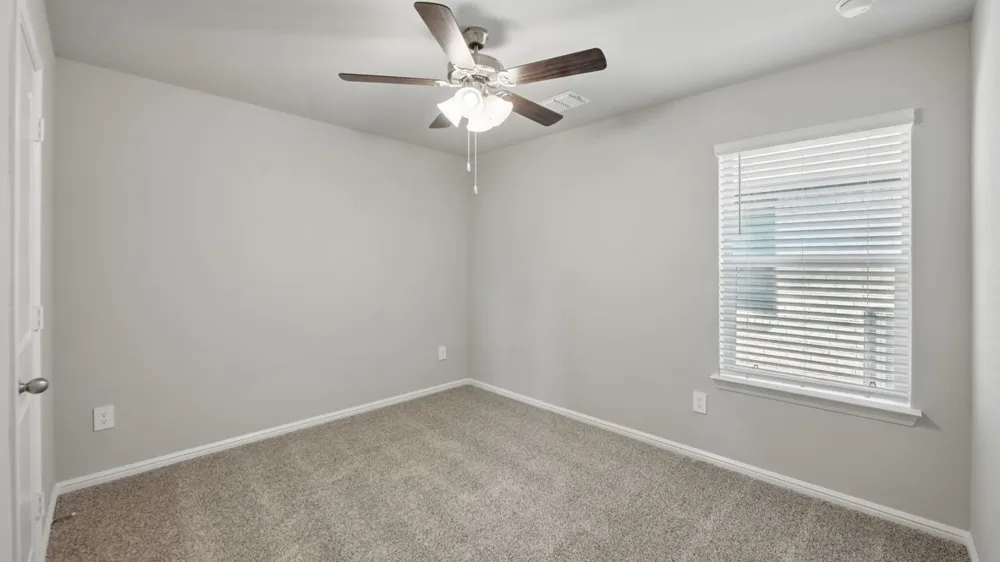 162 DAVIS LANE Newark, TX 76071
