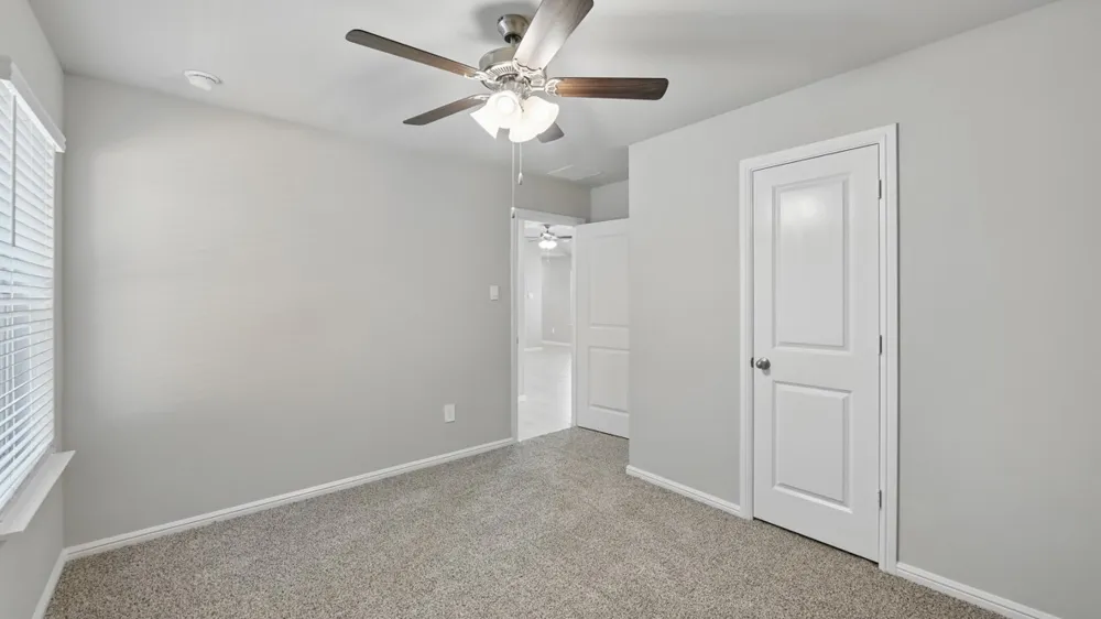 162 DAVIS LANE Newark, TX 76071