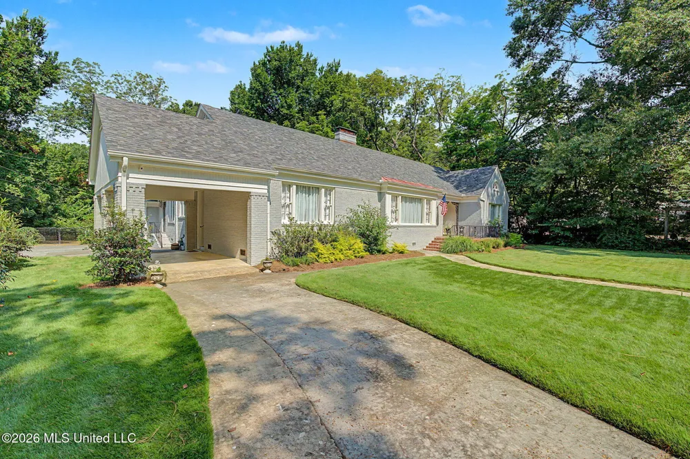 2747 Magnolia Drive Hernando, MS 38632