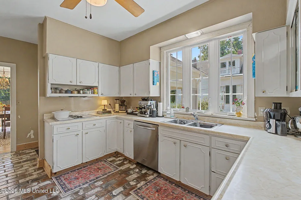 2747 Magnolia Drive Hernando, MS 38632
