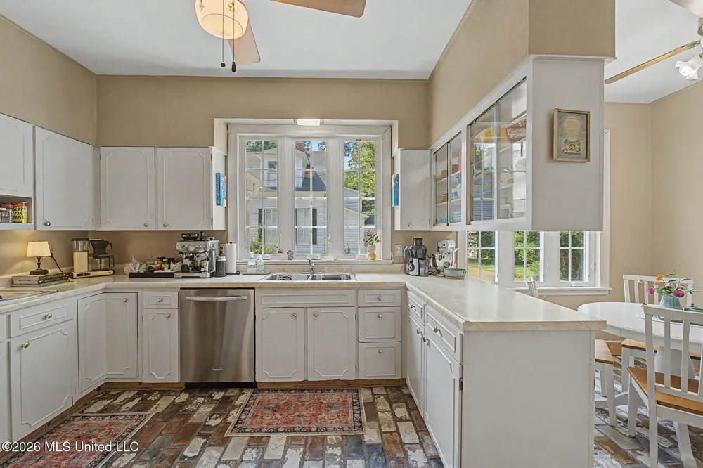 2747 Magnolia Drive Hernando, MS 38632