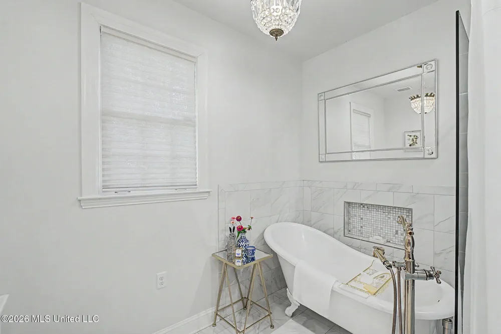 2747 Magnolia Drive Hernando, MS 38632