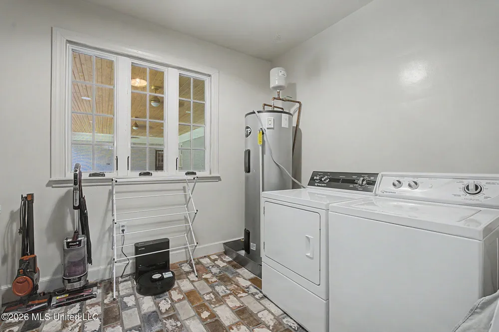 2747 Magnolia Drive Hernando, MS 38632