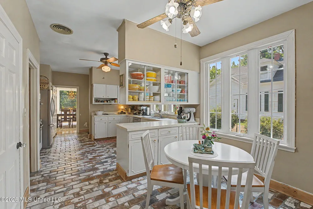 2747 Magnolia Drive Hernando, MS 38632