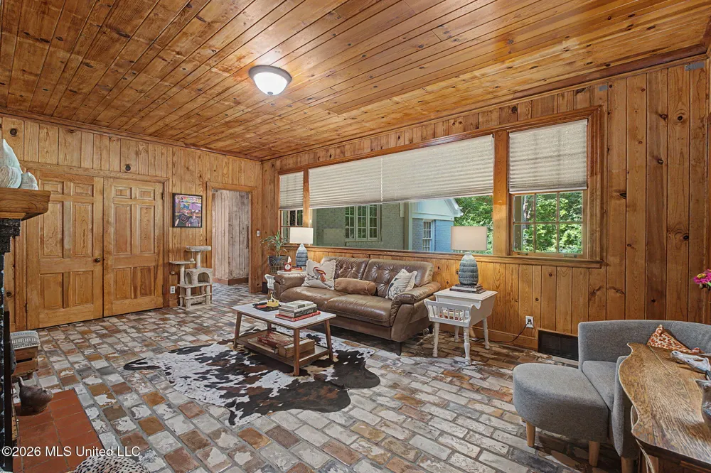 2747 Magnolia Drive Hernando, MS 38632