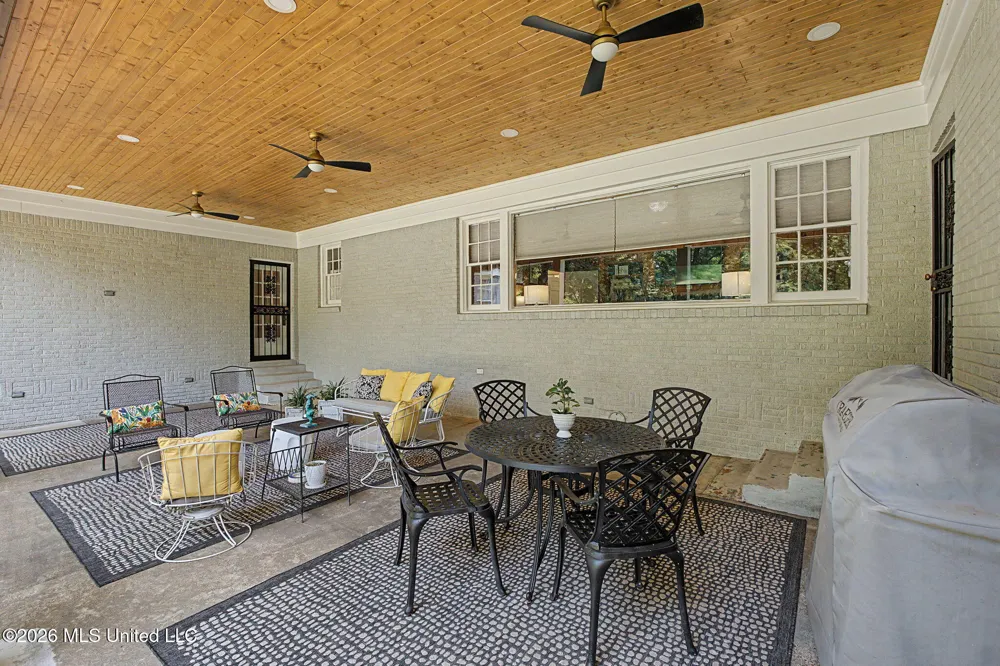2747 Magnolia Drive Hernando, MS 38632
