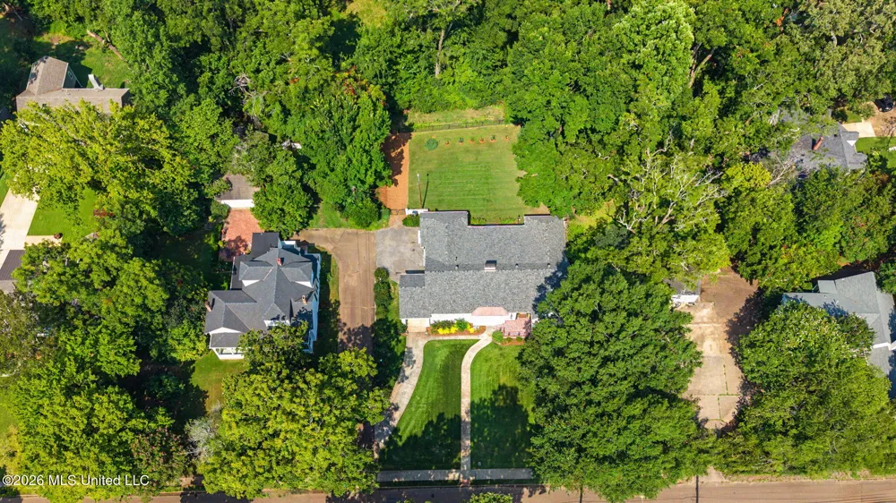 2747 Magnolia Drive Hernando, MS 38632