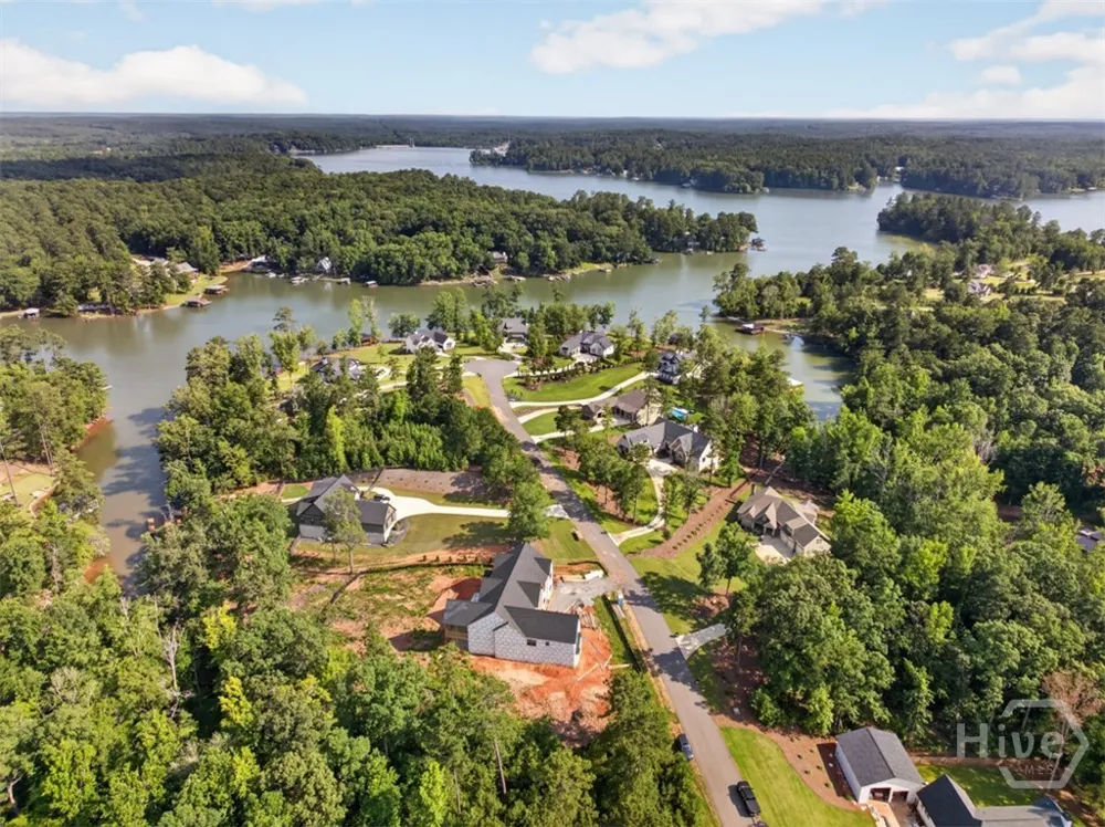 20 Quiet Cove Way Monticello, GA 31064