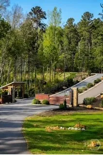 20 Quiet Cove Way Monticello, GA 31064