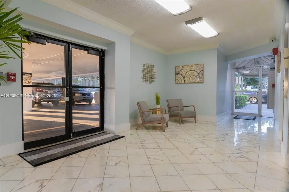 2020 NE 135th St #710 North Miami, FL 33181