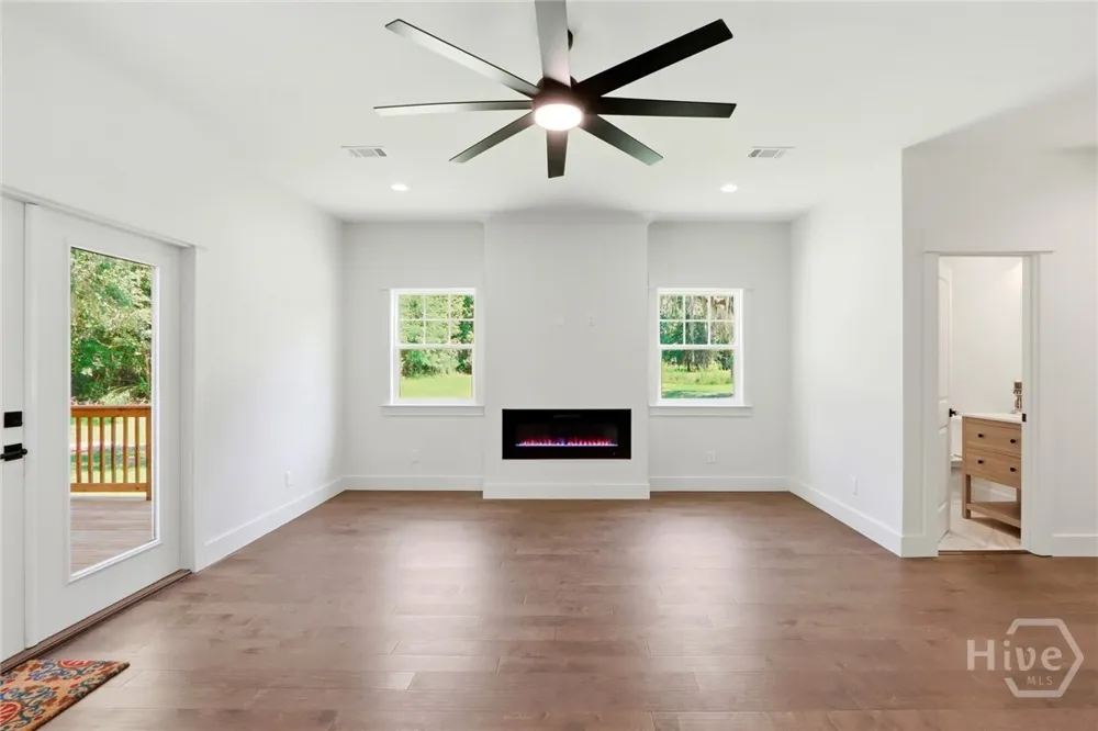 91 Sir Edward Teach Sunbury, GA 31320