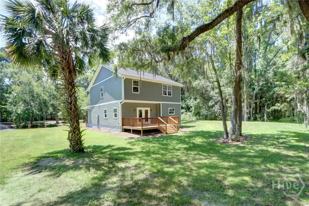 91 Sir Edward Teach Sunbury, GA 31320