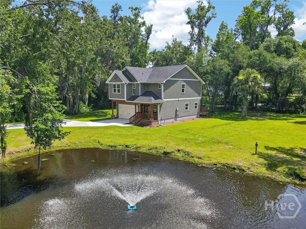 91 Sir Edward Teach Sunbury, GA 31320
