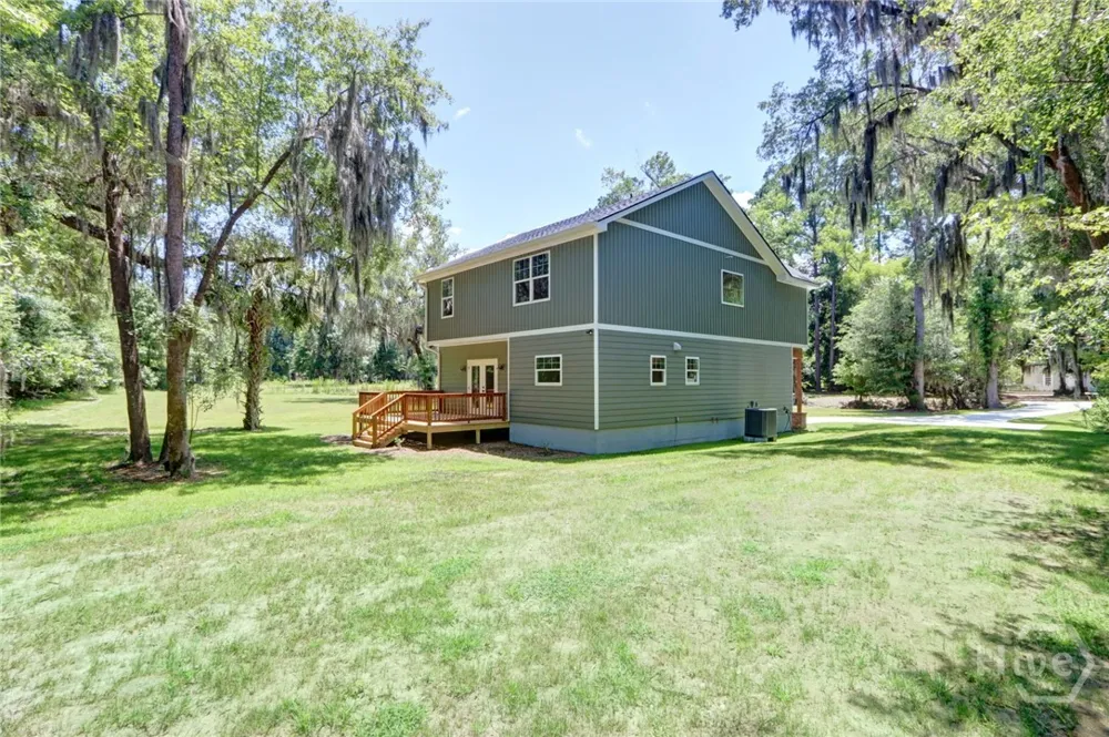 91 Sir Edward Teach Sunbury, GA 31320