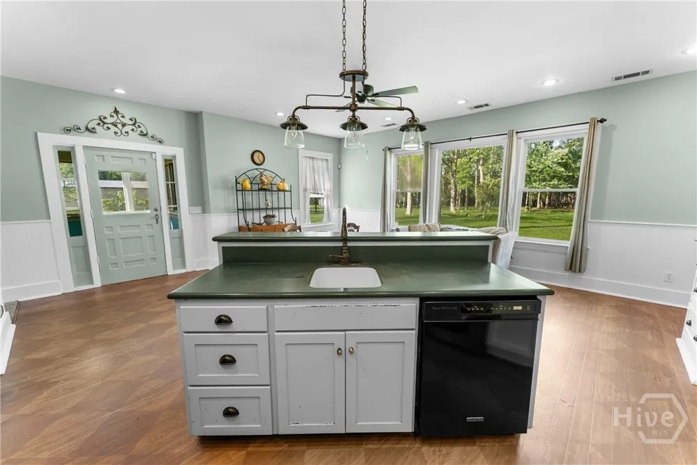 1151 Harry Lindsay Road Guyton, GA 31312