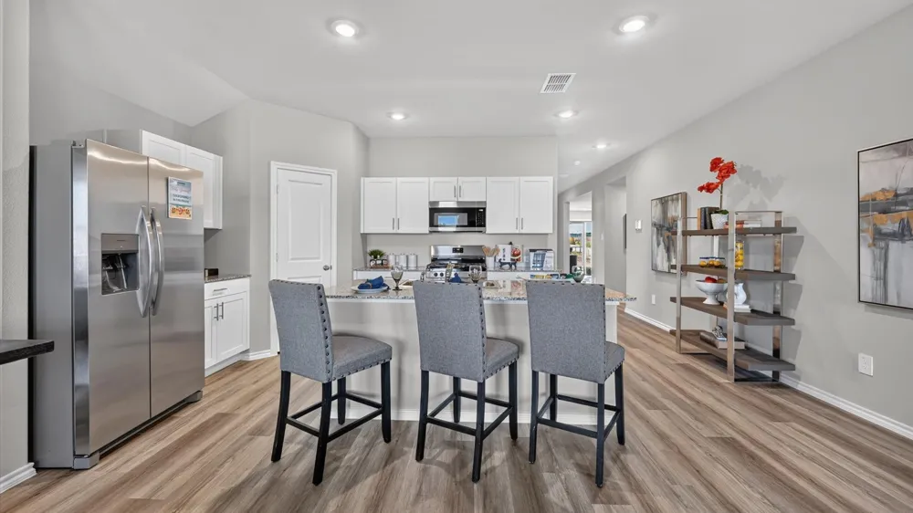 137 TUMBLEWEED DRIVE Newark, TX 76071