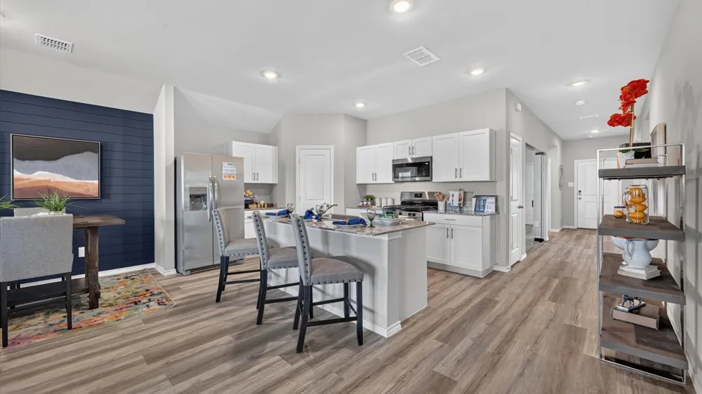 137 TUMBLEWEED DRIVE Newark, TX 76071